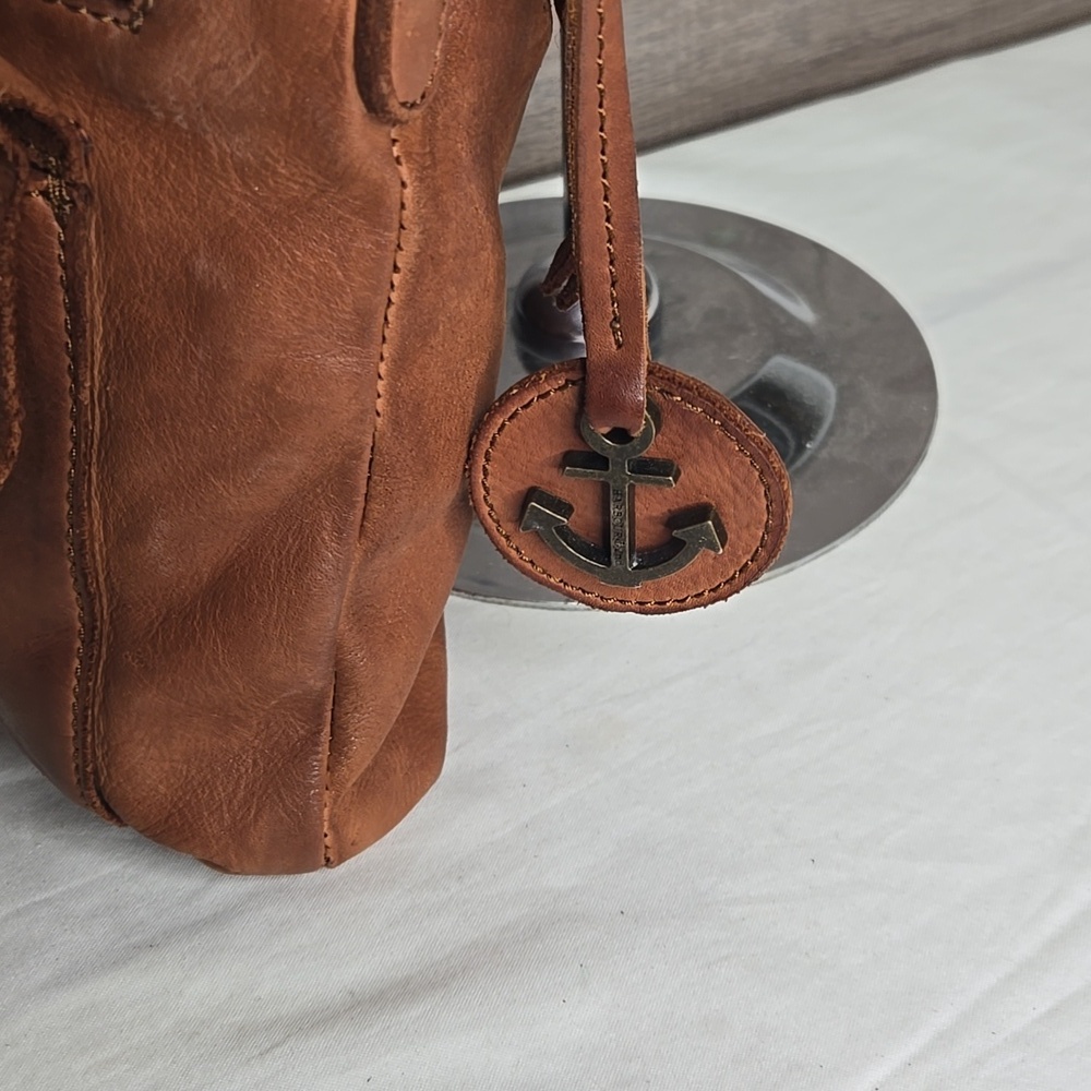 Harbour 2Nd Brown Leather Crossbody Bag - Picture 4 of 9